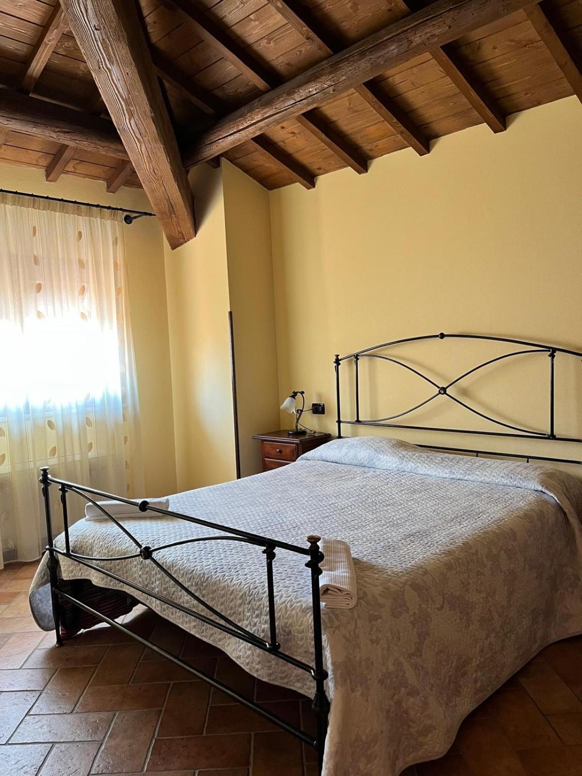 Agriturismo La Sapienza Monestirolo Exteriör bild